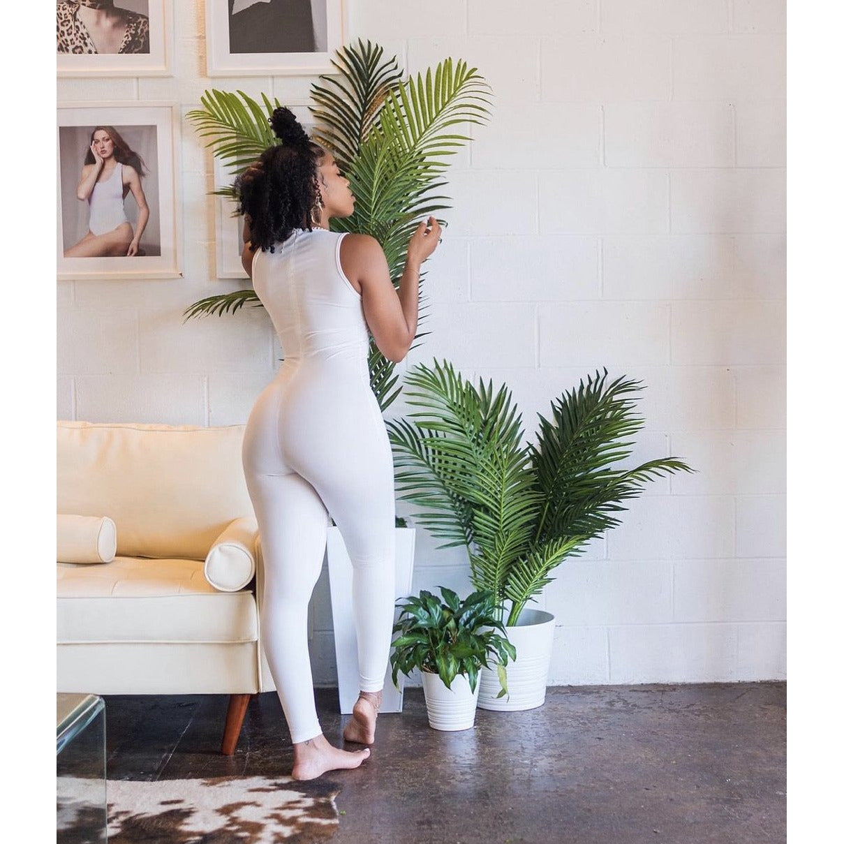 BASIC JUMPSUIT (WHITE)