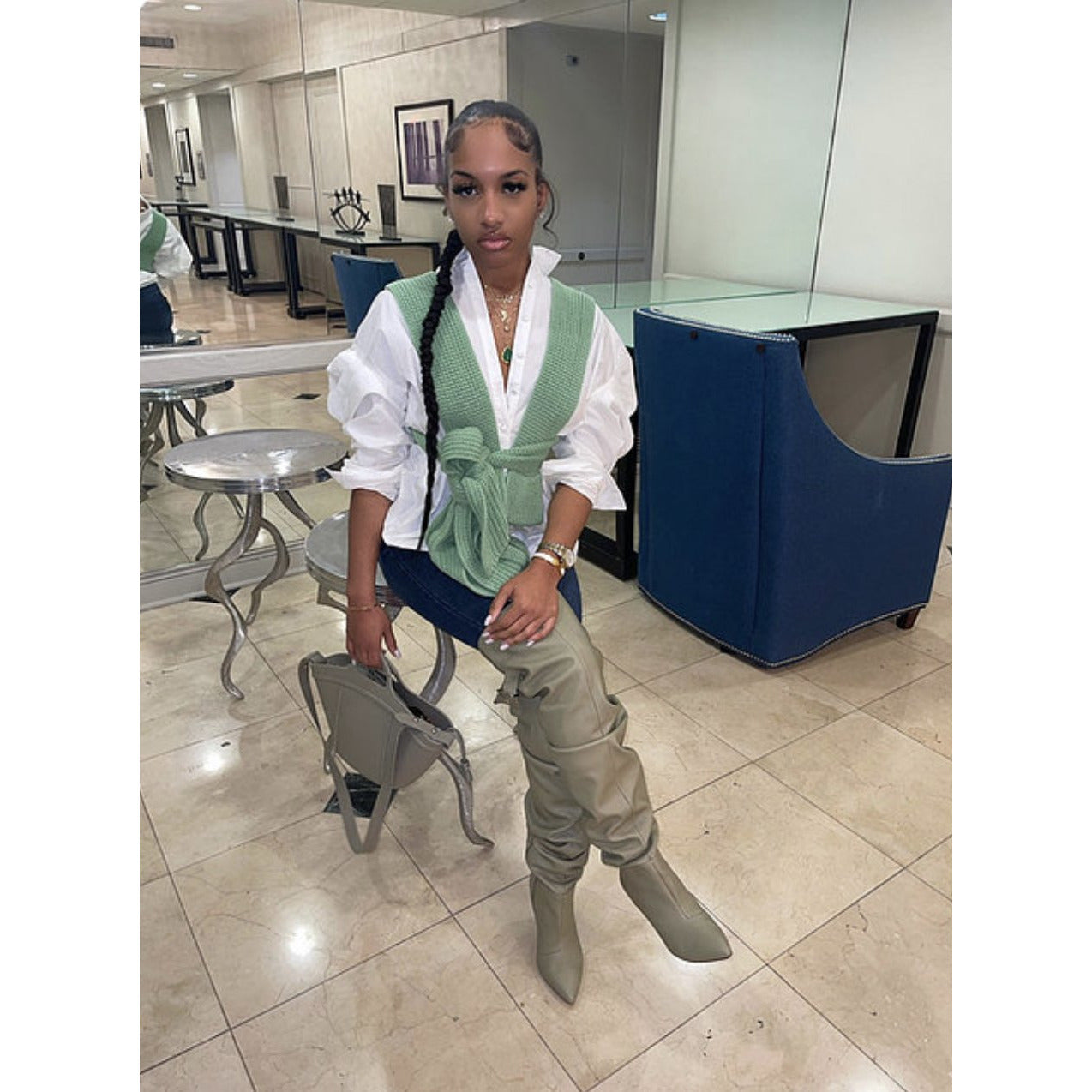 LOOK 324