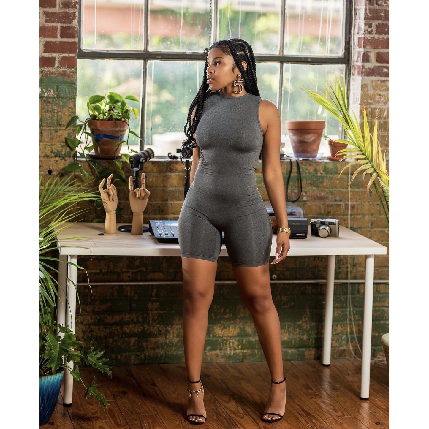 BASIC ROMPER (GREY)